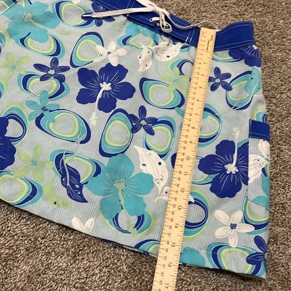 Water Girl by Patagonia Blue Print Hiking Surf ‎ Skirt Size 6 Hibiscus comfort - Picture 15 of 16